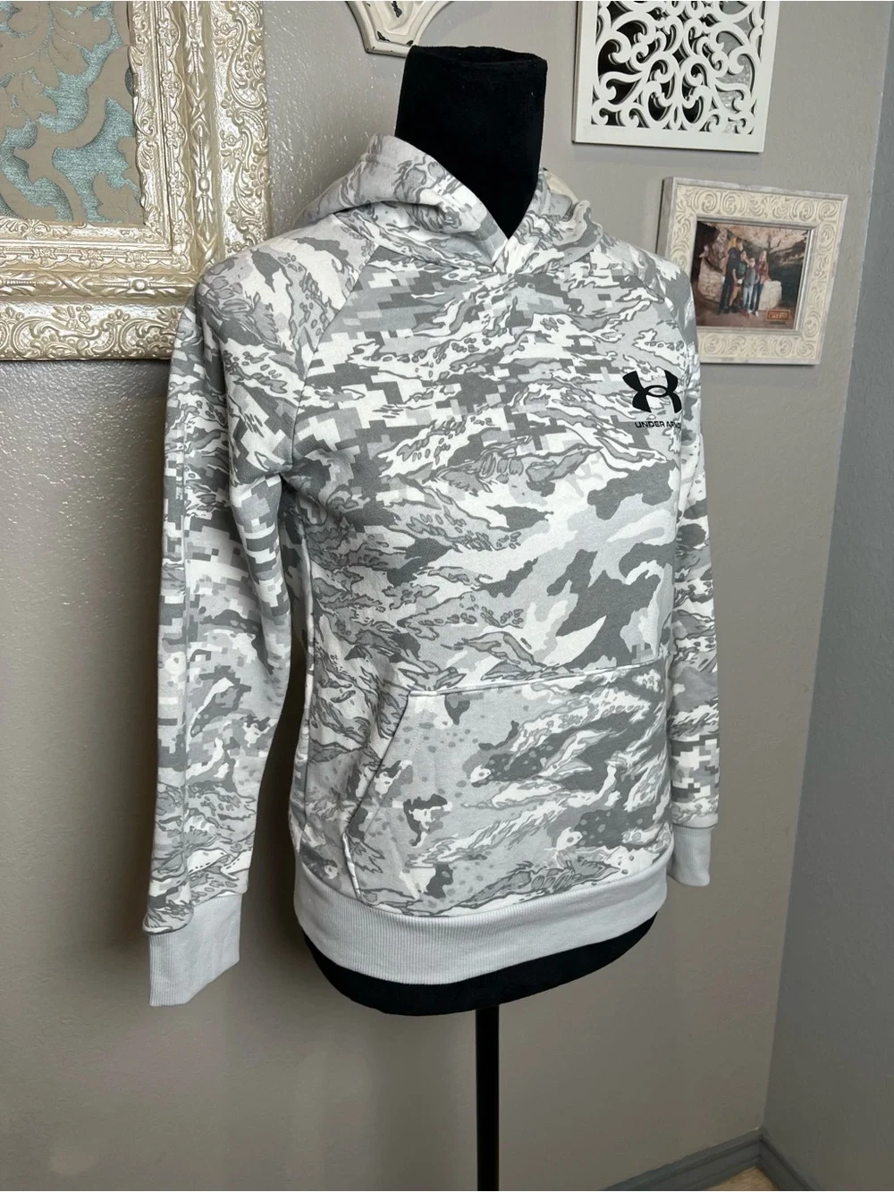 Under Armour White and Gray Camo Pullover Hoodie